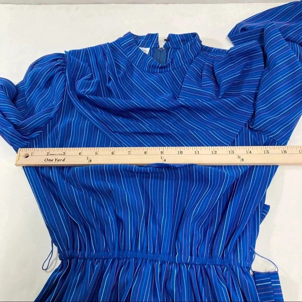 Periwinkle Brand Vintage 70's Womens Dress Size Small NO TAGS Blue Stripe, Belt